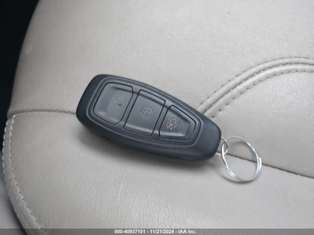 3FADP4FJ8HM136461 Ford Fiesta Titanium