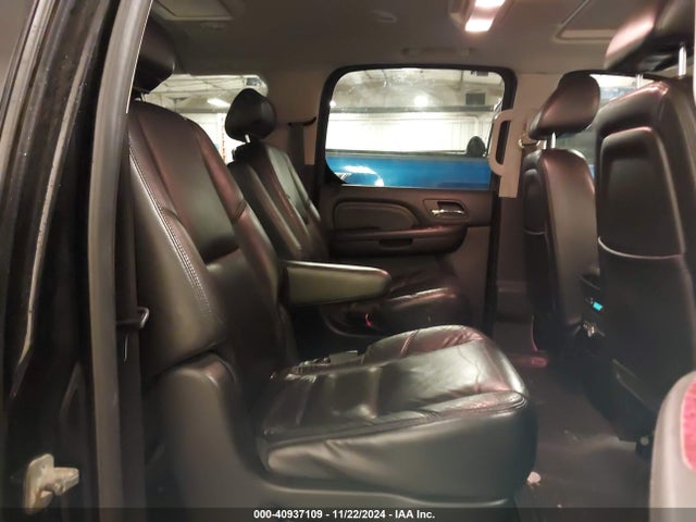 2010 CADILLAC ESCALADE ESV 1GYUKJEF5AR159473 Photo 7