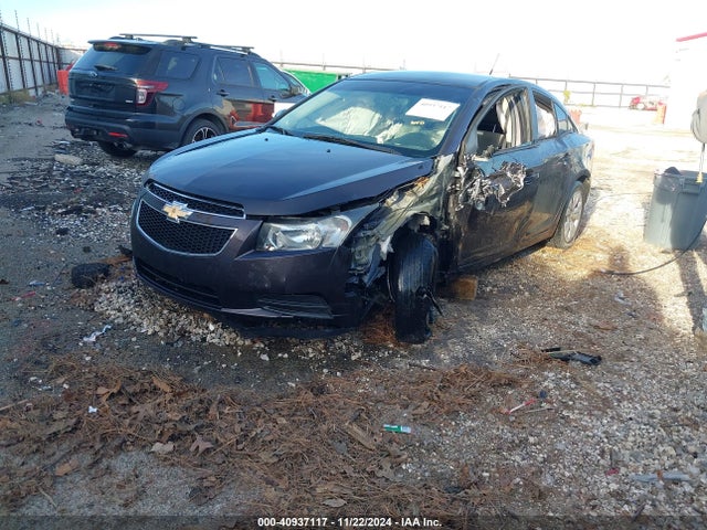 1G1PA5SH9E7480168 Chevrolet Cruze Ls Auto