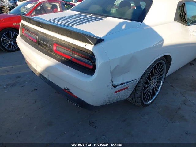 Dodge Challenger Sxt 2019 2C3CDZAG1KH632736 Image 20
