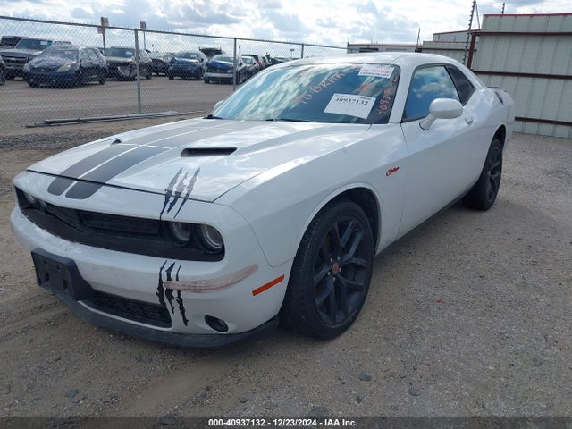 Dodge Challenger Sxt 2019 2C3CDZAG1KH632736 Image 2