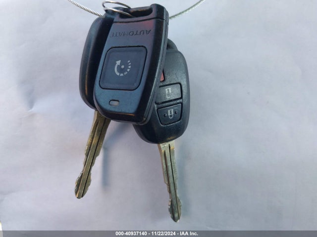 Toyota RAV4 LE 2017 2T3BFREV3HW573028 Image 11
