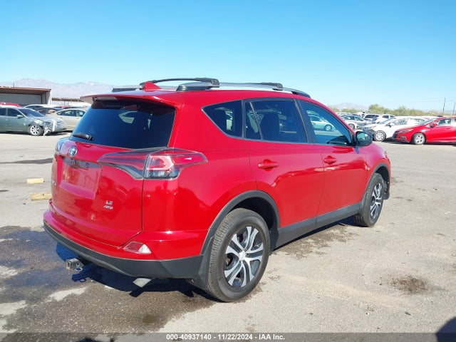 Toyota RAV4 LE 2017 2T3BFREV3HW573028 Image 4