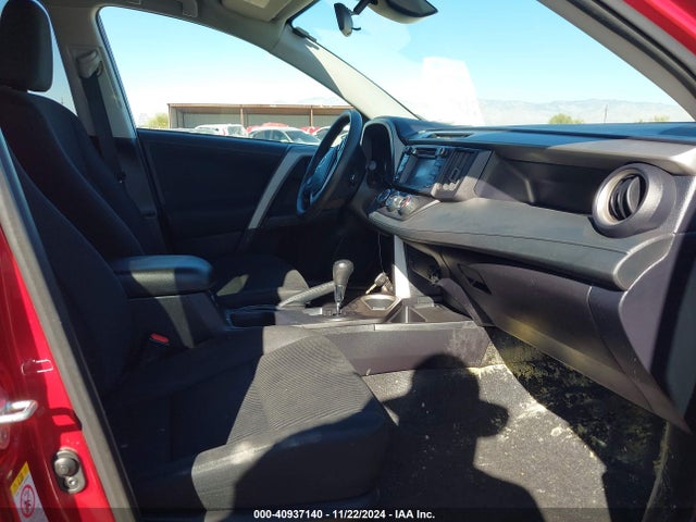 Toyota RAV4 LE 2017 2T3BFREV3HW573028 Image 5