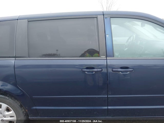 2C4RDGBG7ER309699 Dodge Grand Caravan Se