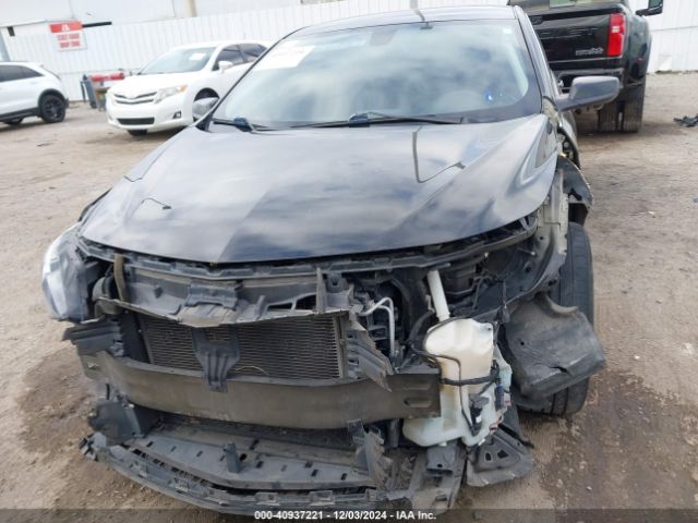 1G1ZD5ST0LF092205 Chevrolet Malibu Fwd Lt