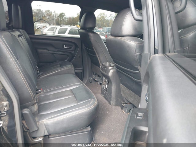 1N6BA1F49KN511912 Nissan Titan Xd Sl Diesel