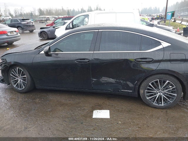 Lexus ES 300H 2022 58ADA1C15NU026624 Image 15