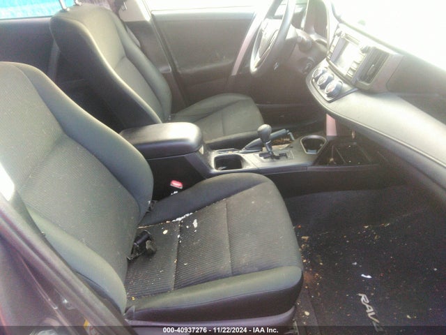 Toyota RAV4 LE 2016 2T3BFREV8GW417775 Image 5