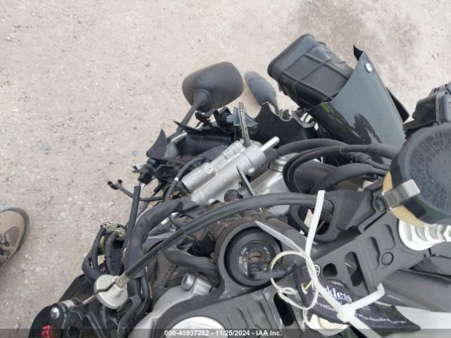 2012 YAMAHA YZFR1 JYARN23E2CA012950 Photo 6