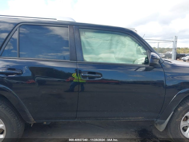 Toyota 4RUNNER SR5 2017 JTEZU5JRXH5150911 Image 13