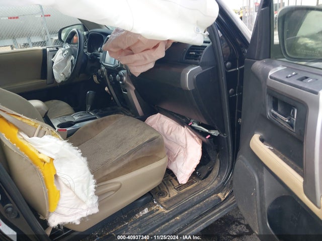 Toyota 4RUNNER SR5 2017 JTEZU5JRXH5150911 Image 5