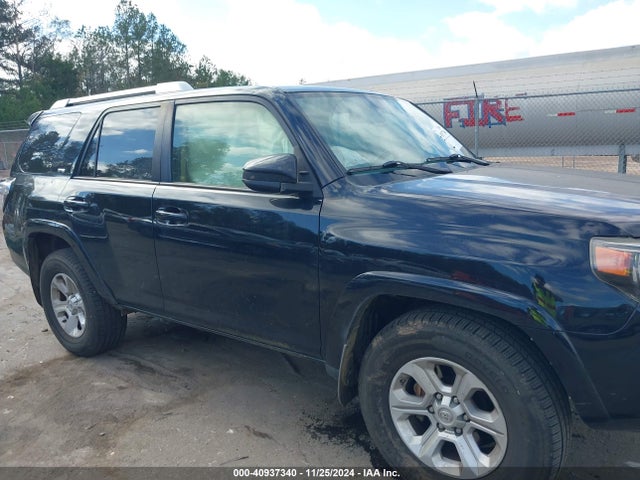 Toyota 4RUNNER SR5 2017 JTEZU5JRXH5150911 Image 6