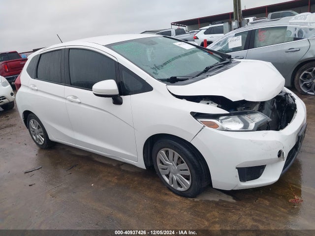 Honda FIT LX 2015 3HGGK5H56FM724899 Image 13