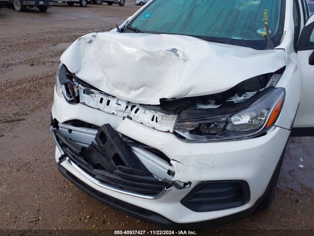 KL7CJKSB7LB066863 Chevrolet Trax Fwd Ls
