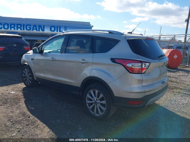 Ford Escape Titanium 2017 1FMCU9JD6HUB59404 Image 3
