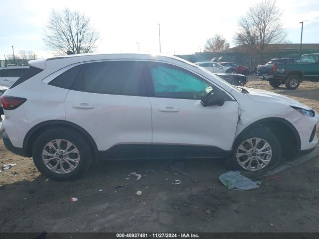 1FMCU9GN0PUB29281 Ford Escape Active