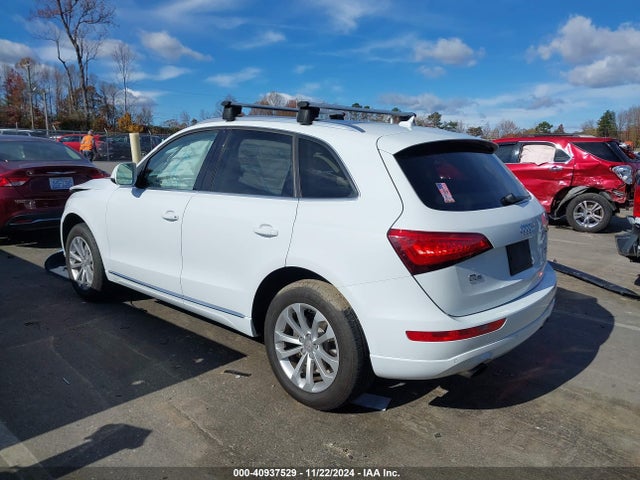 Audi Q5 2.0t Premium 2014 WA1LFAFP0EA088792 Image 3