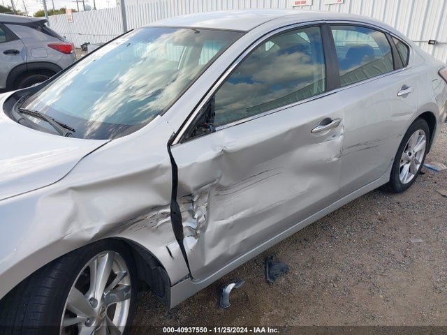 Nissan Altima 2.5 S 2014 1N4AL3AP4EN260085 Image 6