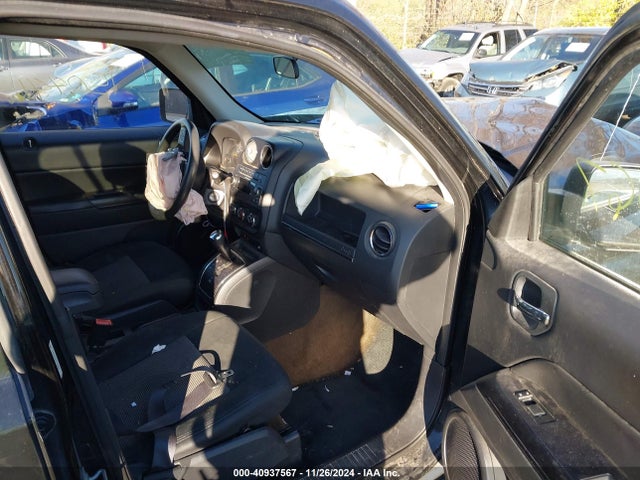 1C4NJPBA1ED731618 Jeep Patriot Sport