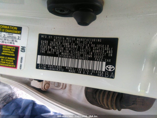 Toyota Corolla S Plus 2014 5YFBURHE6EP089832 Image 9
