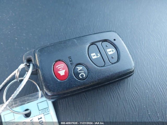 Toyota Prius 2014 JTDKN3DU5E1795895 Image 11
