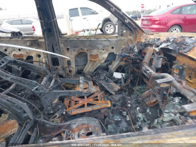 3GTU2UEC1EG207392 GMC Sierra 1500 Sle