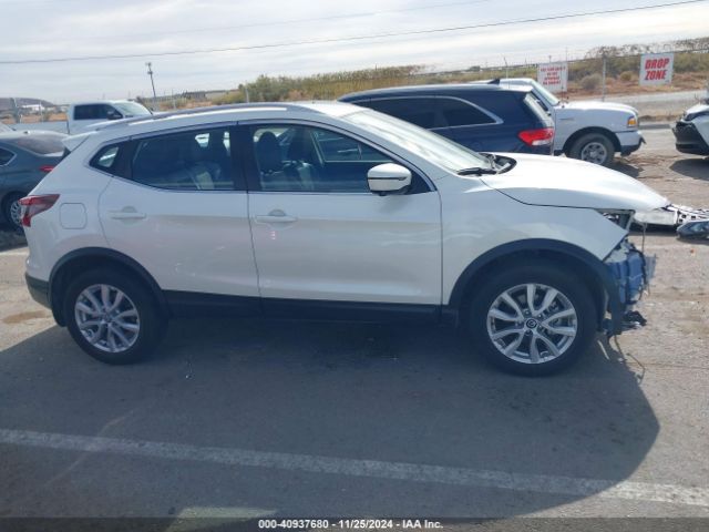 JN1BJ1BW8NW488683 Nissan Rogue Sport Sv Awd Xtronic Cvt