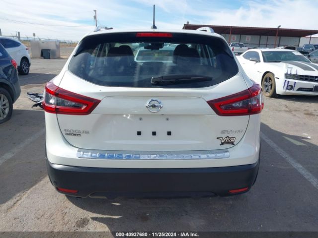 JN1BJ1BW8NW488683 Nissan Rogue Sport Sv Awd Xtronic Cvt