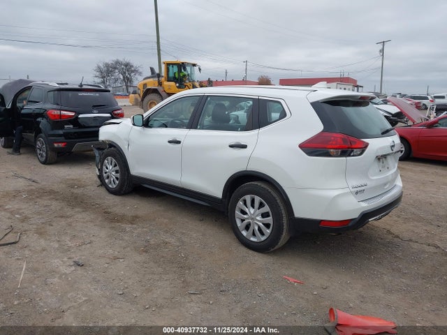 Nissan ROGUE S 2018 KNMAT2MT2JP556573 Image 3