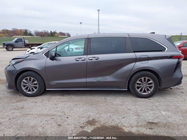 Toyota SIENNA XLE 2021 5TDYSKFC7MS005631 Image 14