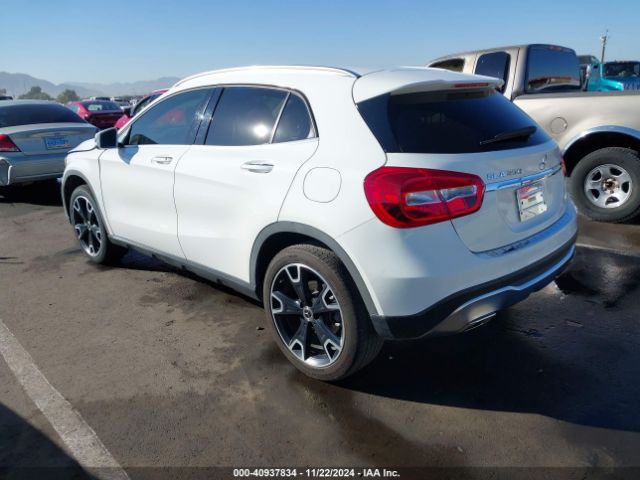 WDCTG4EB3KU018590 Mercedes-Benz GLA 250