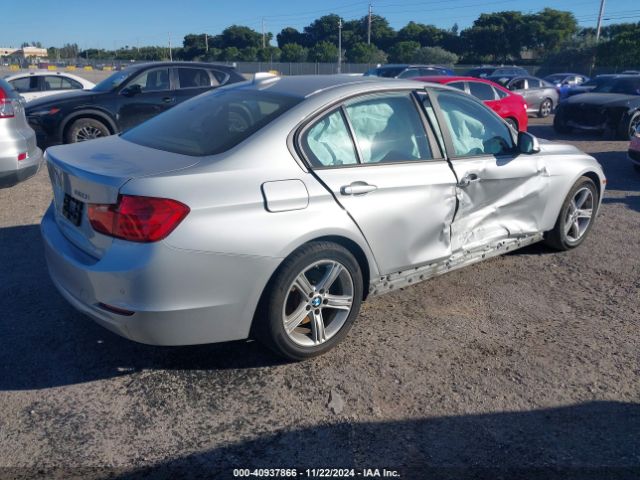 WBA3B1G57FNT02182 BMW 320i