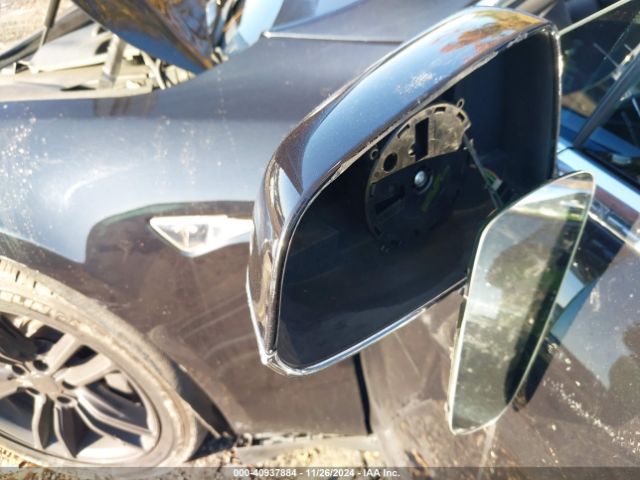 5YJSA1H47FF084671 Tesla Model S 85d/p85d