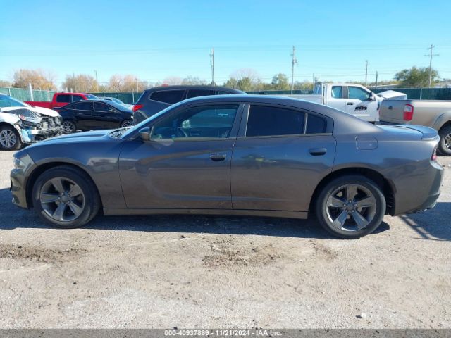 2C3CDXBG0FH925519 Dodge Charger Se