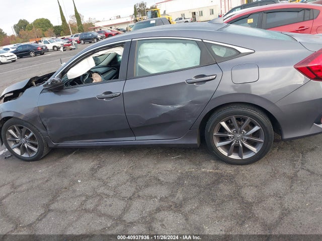 Honda CIVIC EX 2019 19XFC1F33KE216895 Image 14
