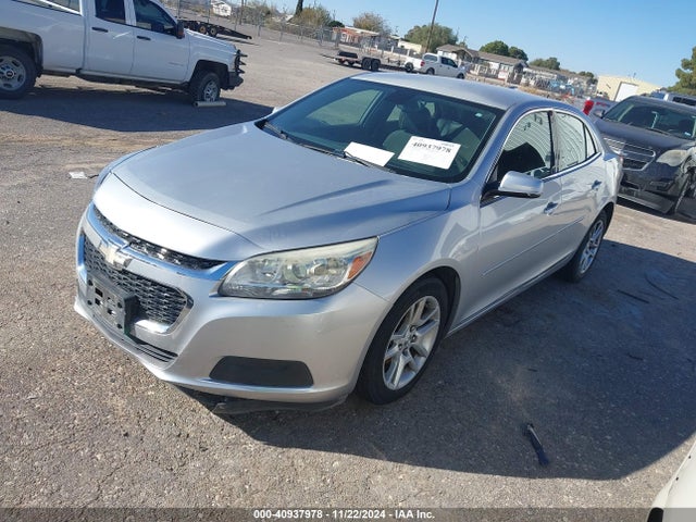 Chevrolet MALIBU 1LT 2015 1G11C5SL4FU149828 Image 2
