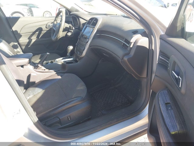 Chevrolet MALIBU 1LT 2015 1G11C5SL4FU149828 Image 5