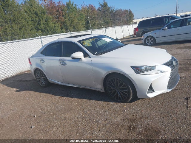 Lexus IS 200T 2017 JTHBA1D24H5061467 Image 13