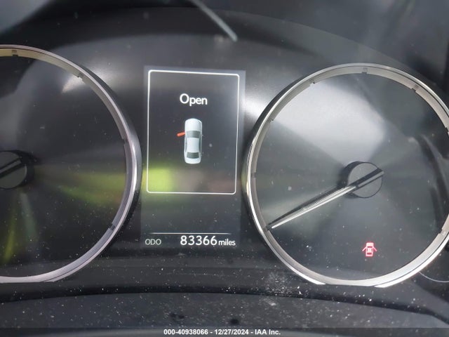 Lexus IS 200T 2017 JTHBA1D24H5061467 Image 15