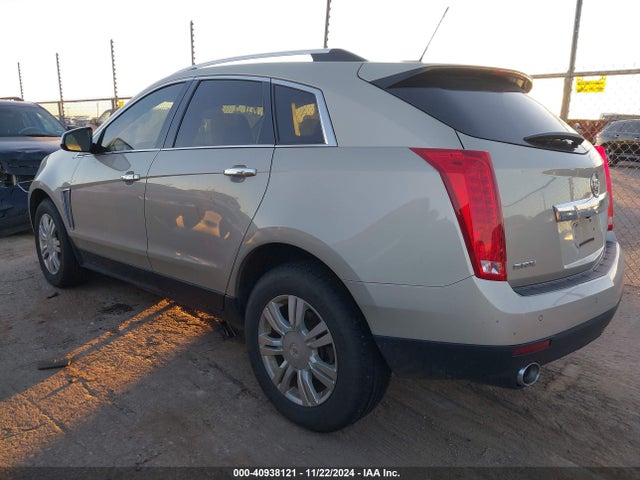 2015 CADILLAC SRX 3GYFNBE36FS611902 Photo 2