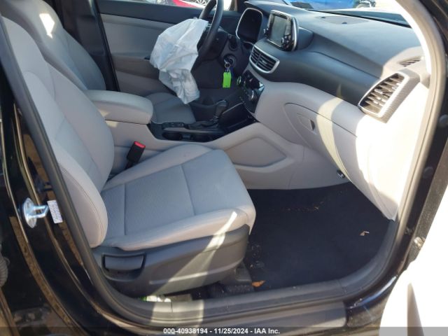 KM8J2CA48KU978920 Hyundai TUCSON SE