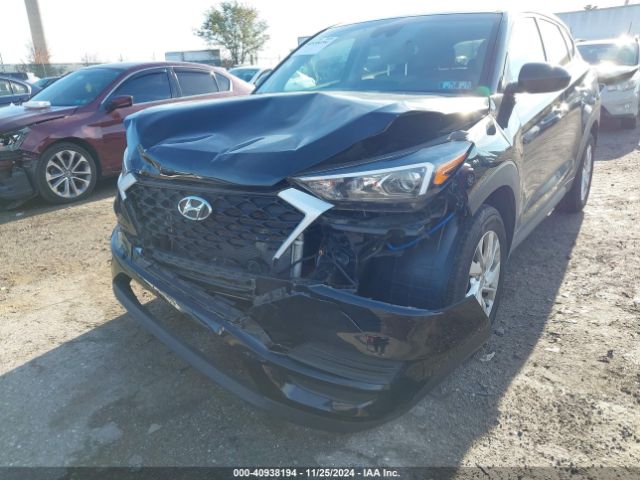 KM8J2CA48KU978920 Hyundai TUCSON SE