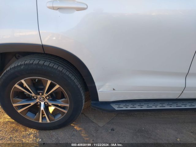 5TDZZRFH7JS241082 Toyota Highlander Le Plus