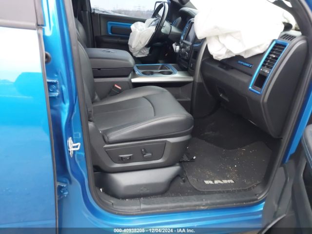 1C6RR7MT2JS192528 RAM 1500 Sport  4x4 5'7 Box