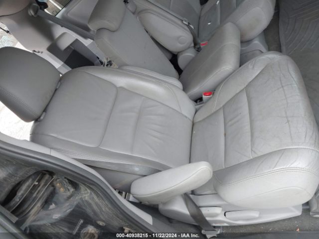 5TDYK3DC3FS624884 Toyota Sienna Xle/limited