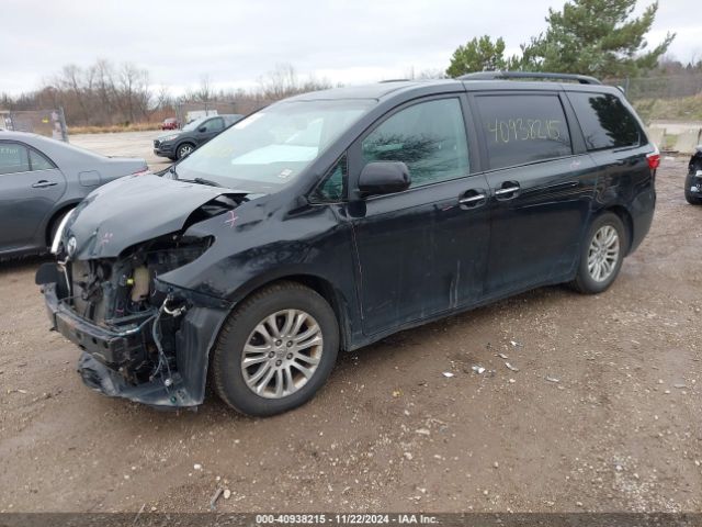 5TDYK3DC3FS624884 Toyota Sienna Xle/limited