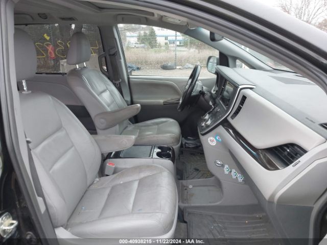 5TDYK3DC3FS624884 Toyota Sienna Xle/limited