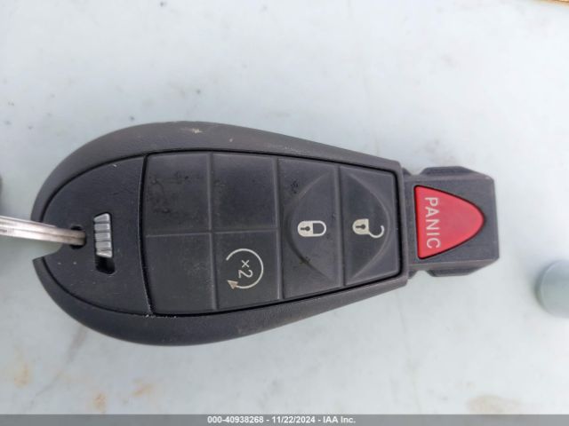 1C4PJMCS8FW755824 Jeep Cherokee Latitude Altitude