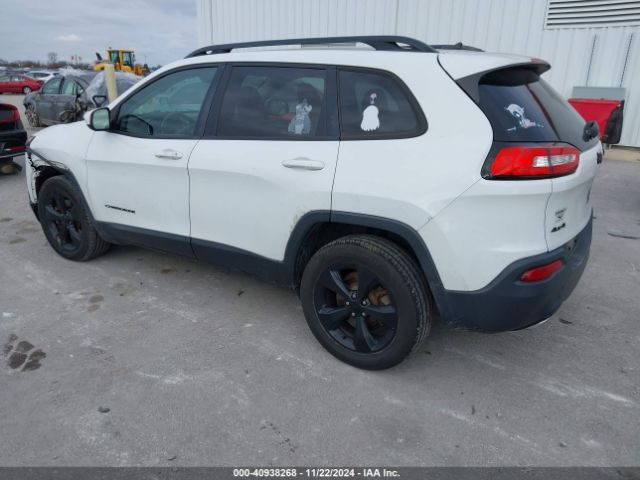 1C4PJMCS8FW755824 Jeep Cherokee Latitude Altitude